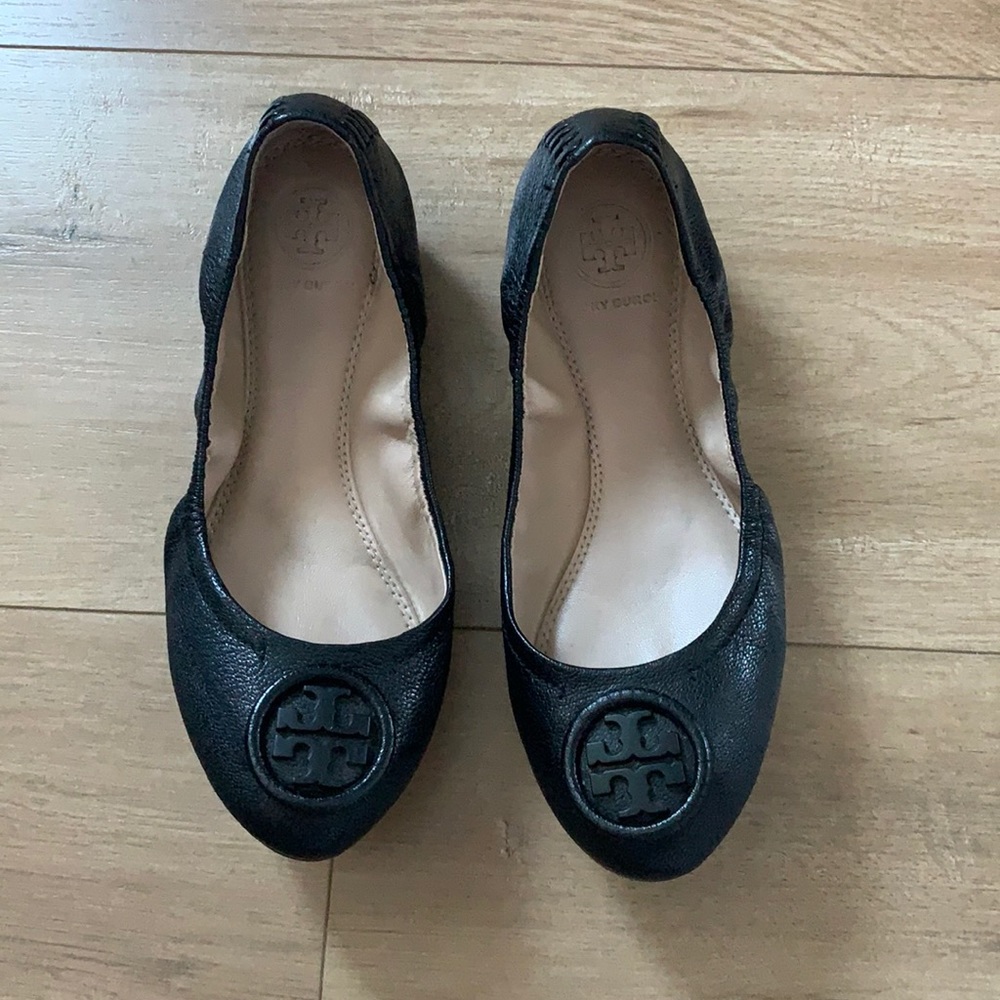 Tori Burch Flats (size 4.5)